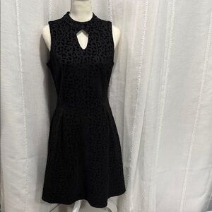 Versona Sleeveless Black on black leopard Keyhole Fit & Flare Dress